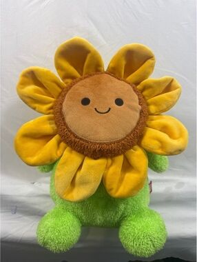 Bum Bum Buzz Plush Sunflower Green Stuffed Animal Toy